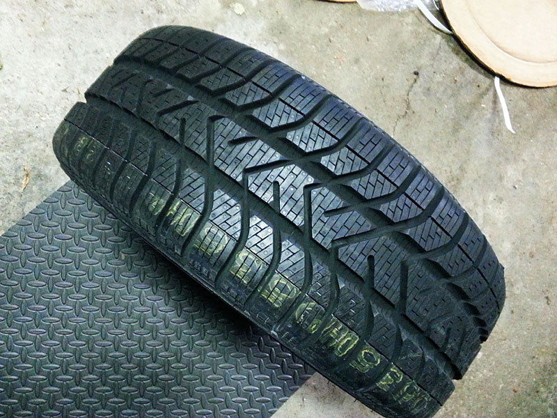 195/45R-16 Pirelli Winter Snowcontrol Series 3 